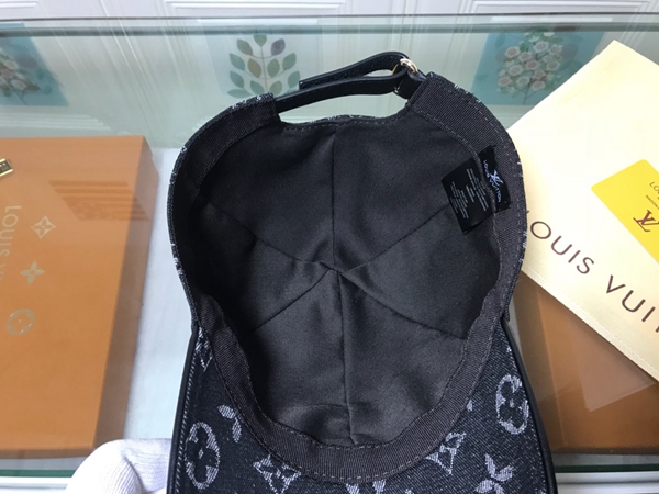 ブランド帽子内部構造